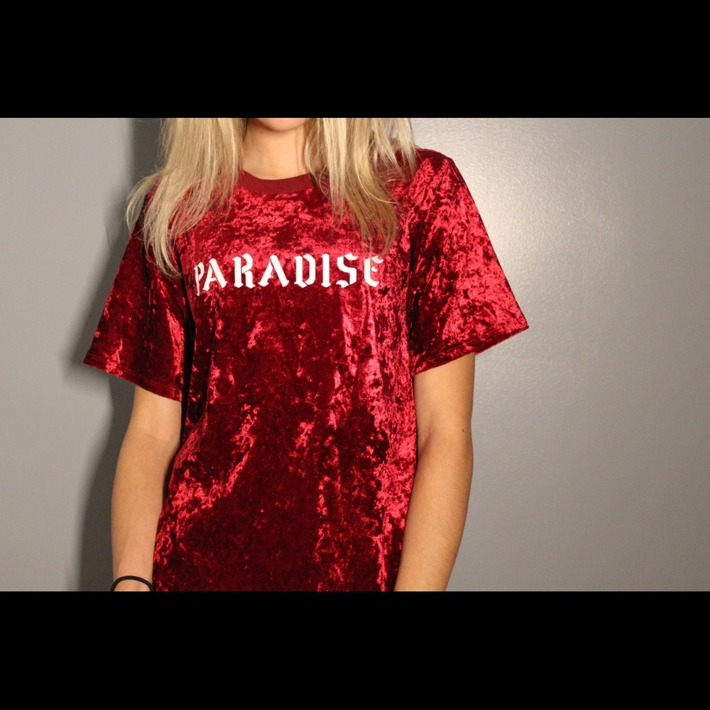 Red Velvet Paradise Tee